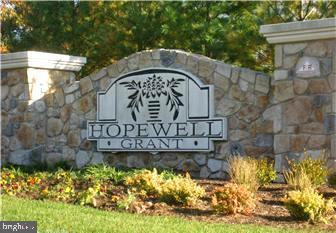 Building Photo - 25 Miller Cir