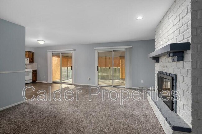 Foto del edificio - 688 Dawn St SE