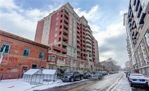 Tower on the Park building - 1950 N Logan St
