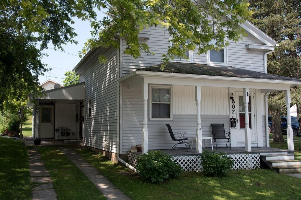 809 Detroit St Unit 809, Sheboygan Falls, WI 53085 Apartments in