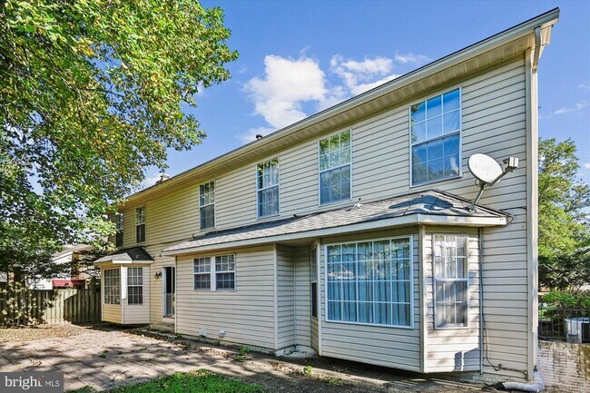 Foto del edificio - 2111 Crossgate Dr