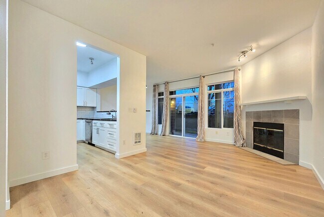 Foto del edificio - 1 Bedroom 1 Bathroom Condo in Bothell - Pet Friendly!