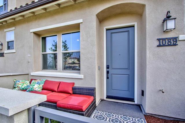 Building Photo - 1089 Delpy View Point