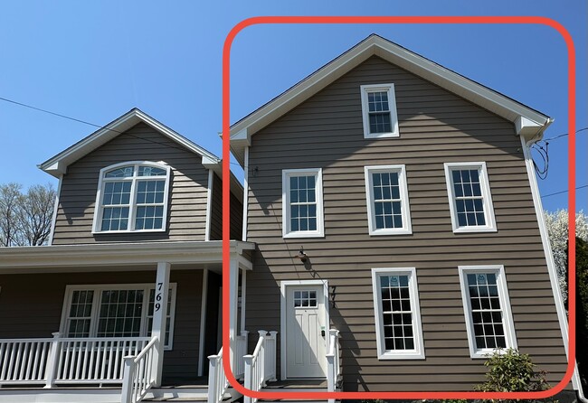 Foto del edificio - 771 Watertown Rd