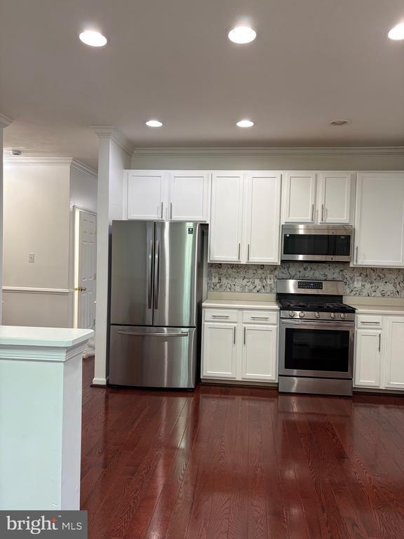 Foto del edificio - 1914 Meadowgate Ct