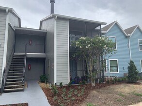 Building Photo - 3756 Idlebrook Cir