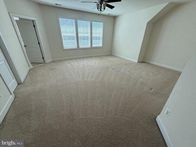 Foto del edificio - 10905 Fairmont Ln