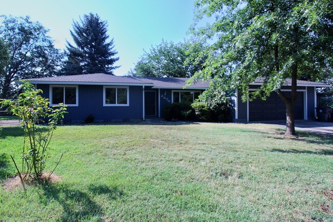 Building Photo - 2670 Fijian Way