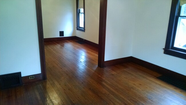 View of dining room from living room - 506 Brown St