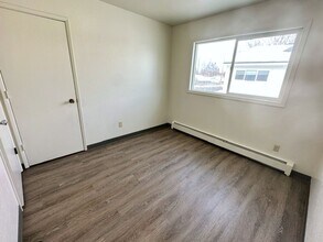 Building Photo - 2852 Telequana Dr