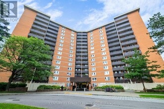 Building Photo - 2020-2020 Jasmine Crescent