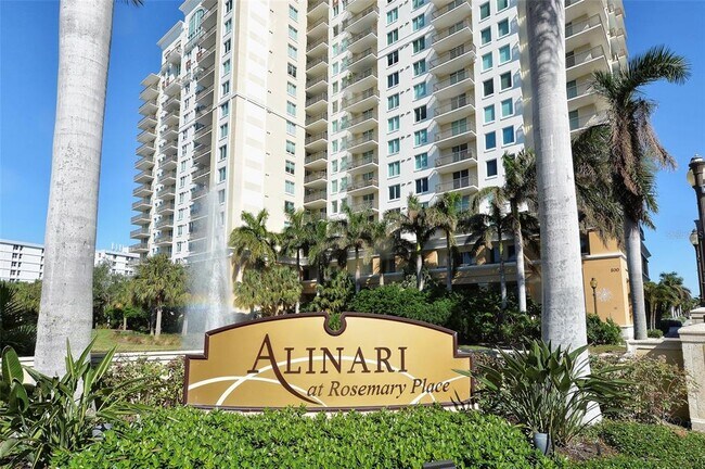 Building Photo - 800 N Tamiami Trl