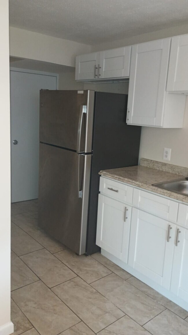 Building Photo - 7423 Saint Patricia Court