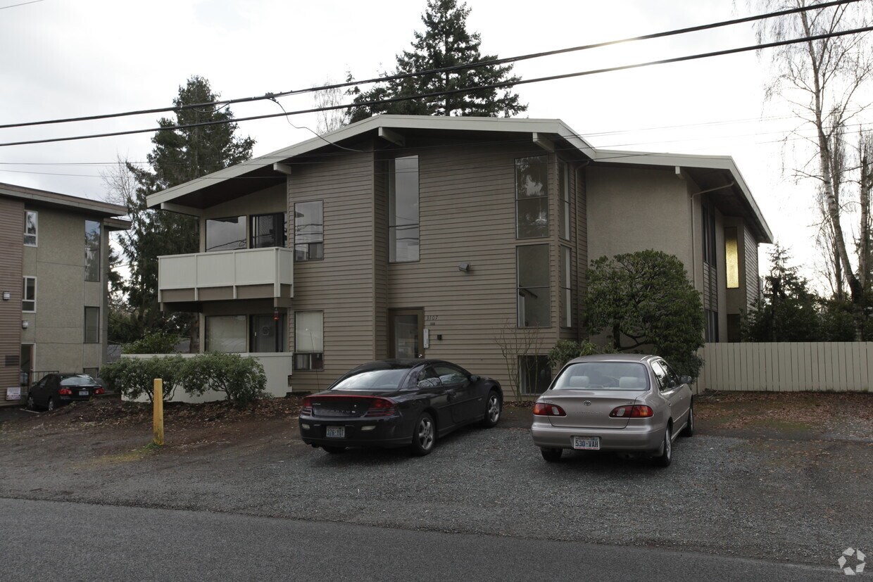 Foto del edificio - Shields Apartments