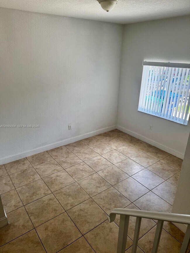 Building Photo - 18032 NW 74th Ct