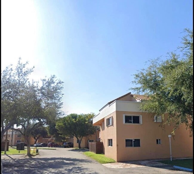 Foto del edificio - 14907 SW 80th St