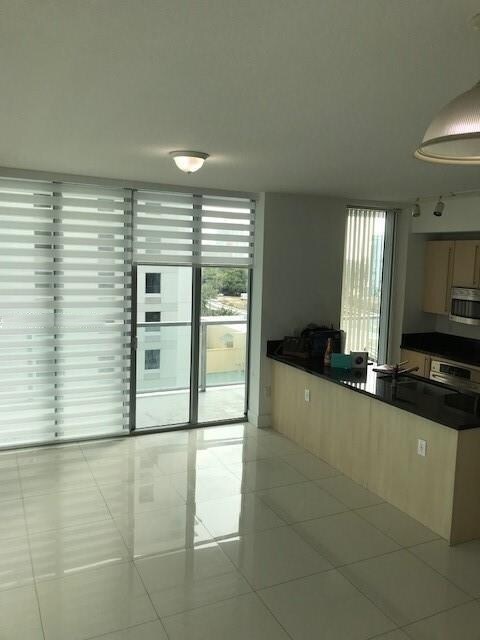 Foto del edificio - 79 SW 12th St