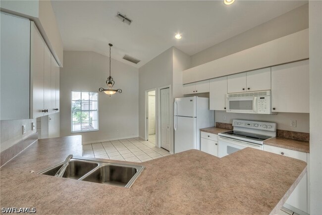 Foto del edificio - 21656 Berwhich Run