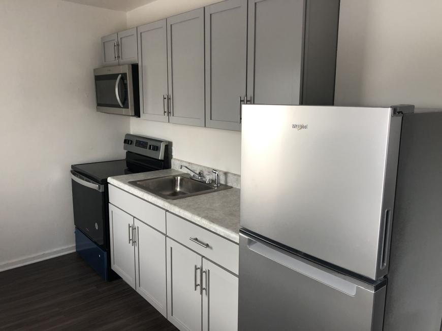 Primary Photo - 1 bedroom in Chicago IL 60626