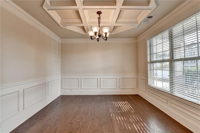 Building Photo - 1205 Apple Blossom Dr