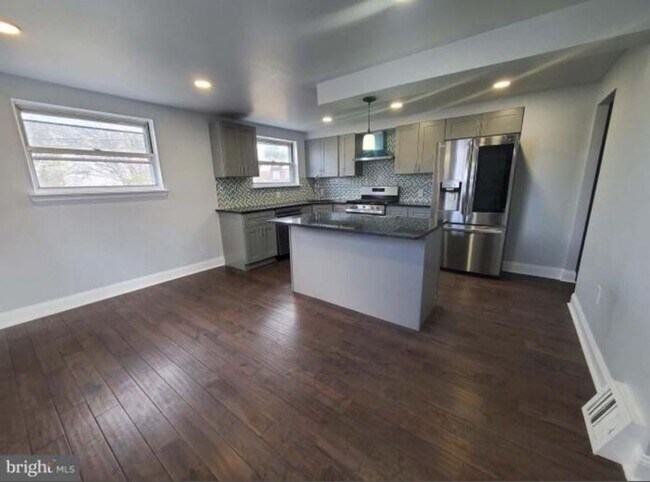 Foto del edificio - 3491 Kirkwood Rd