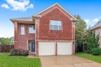 Building Photo - 1704 Sandera Ct