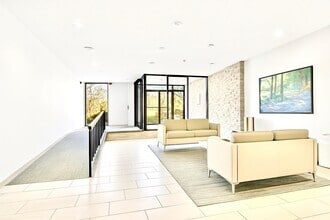 Building Photo - 416 Benedict Ave
