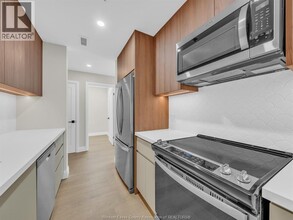 Building Photo - 11646 Tecumseh Rd E