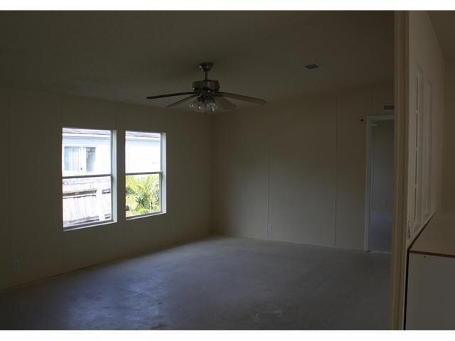Building Photo - 10552 Marina Way