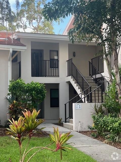 Building Photo - 300 S Florida Ave