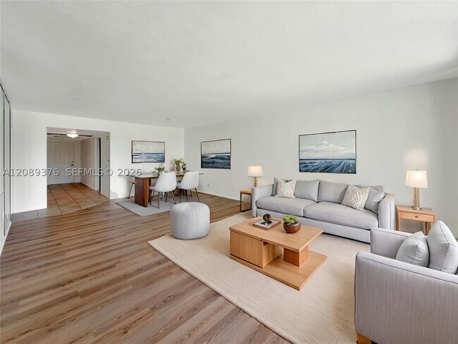 Foto del edificio - 3641 Oaks Clubhouse Dr