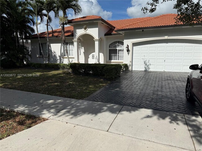 Foto del edificio - 17460 NW 89th Ave