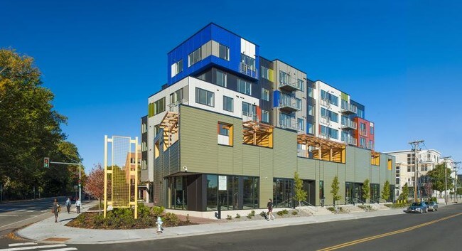 Building Photo - 603 Concord Ave