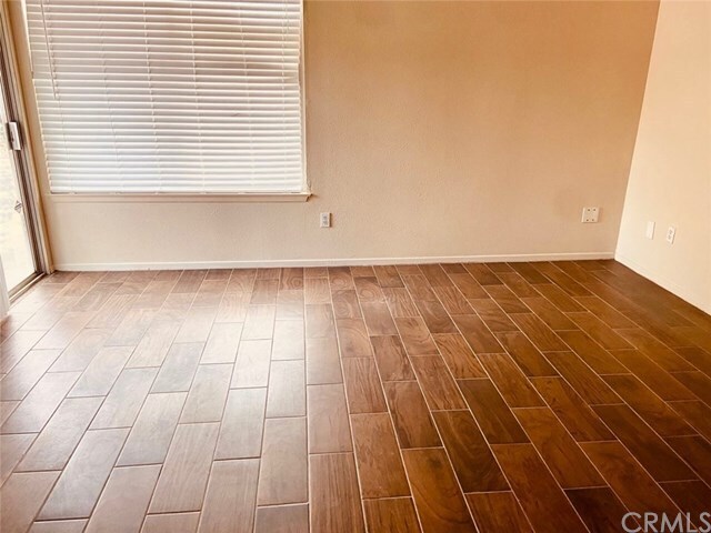 Foto del edificio - 17170 Ridge Park Dr