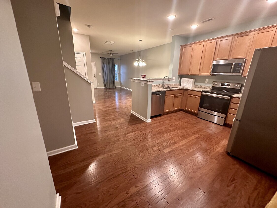 Building Photo - 15225 Wrights Crossing Dr