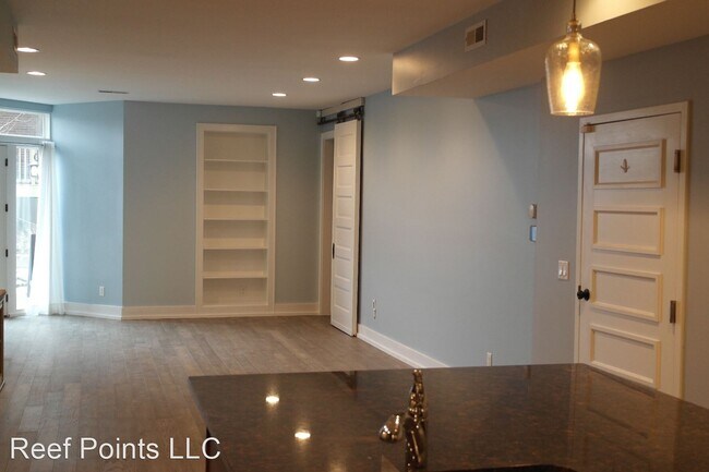 Foto del edificio - 1 br, 1.5 bath House - 2356 Park Ave unit 110