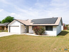 Building Photo - 1701 Kingman Rd