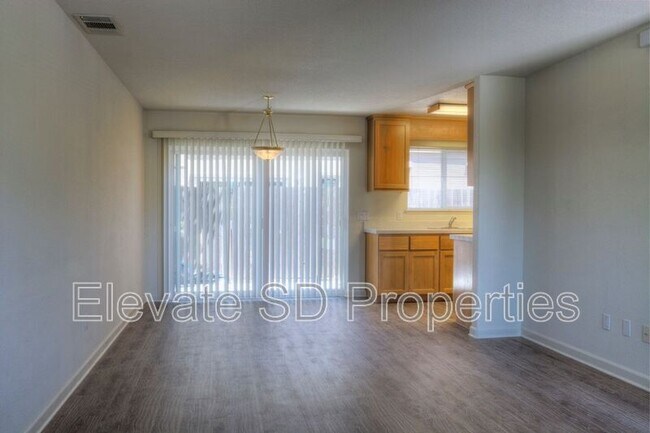 Foto del edificio - 2854 Grove Way