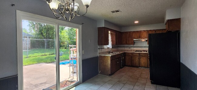 Foto del edificio - 4708 SE 45th St