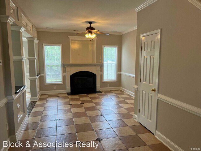 Building Photo - 3 br, 2.5 bath House - 2623 Blue Coral Drive
