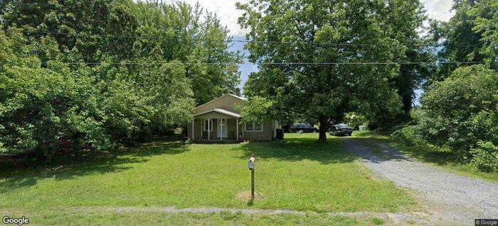 Foto principal - Charming 2 Bedroom in Summerfield
