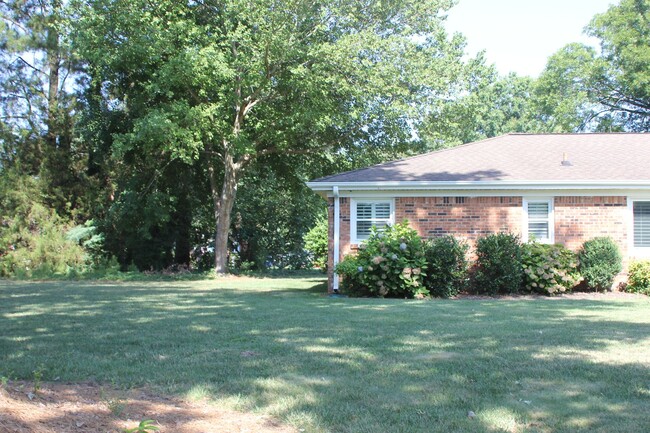Foto del edificio - Beautiful Single Family Home in Great Neck...