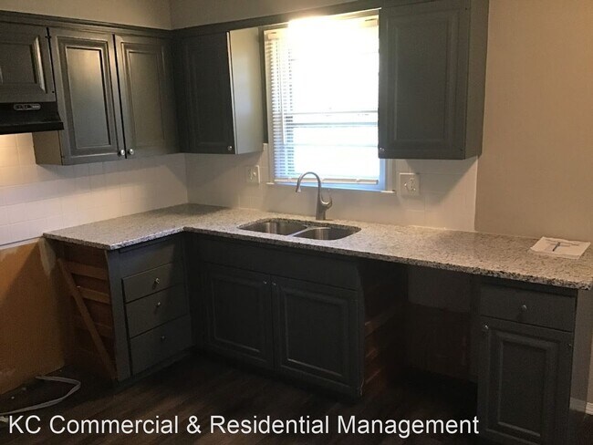 Building Photo - 4 br, 2 bath House - 10004 E 84th Street