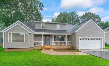Building Photo - 42 Titus Rd