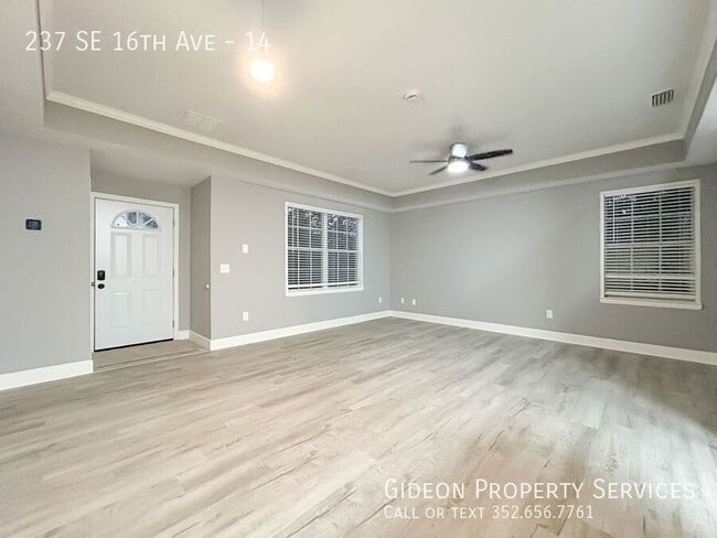 Photo - 237 SE 16th Ave House