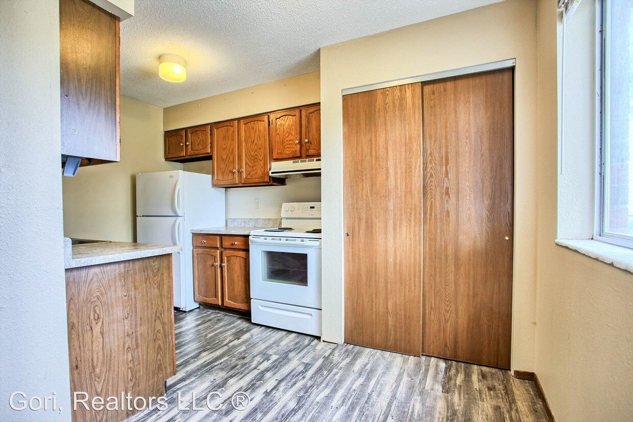 Foto principal - 305 Pine St