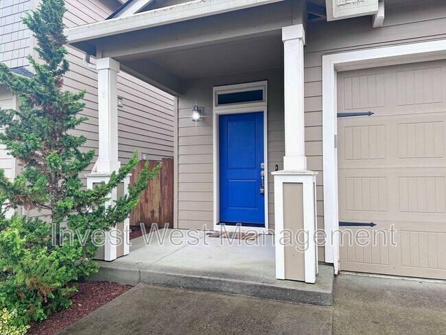 Building Photo - 3019 NE 74th St