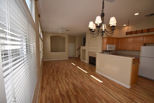 Building Photo - 11904 Cypress Canyon Road # 3 - 1