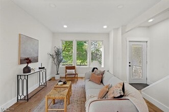 Building Photo - 4210 Peach Ct
