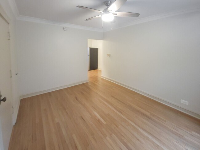 Foto del edificio - 5941 N Paulina St